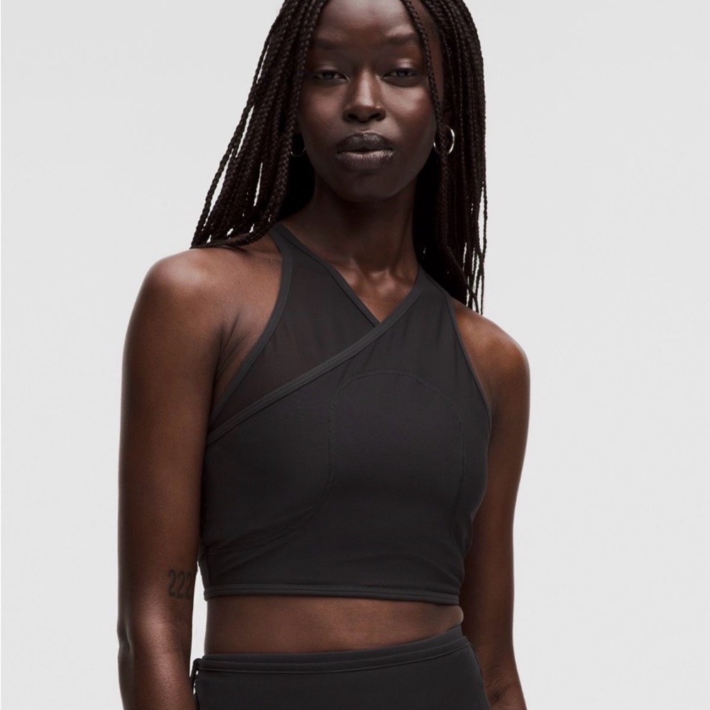Lululemon Mesh Cross-Front Cropped Tank NWT M Black Serpentine SLNSH